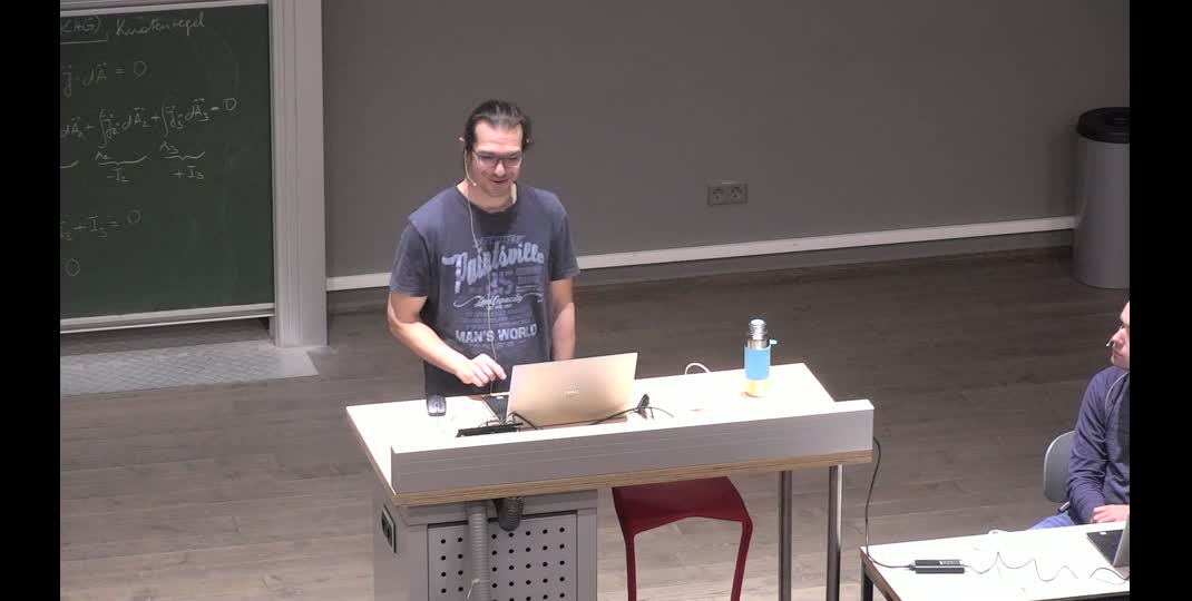 Thumbnail of [VO02] Reference Types